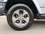 Jeep Wrangler 2.8 crd Sahara 200CV (9/9)