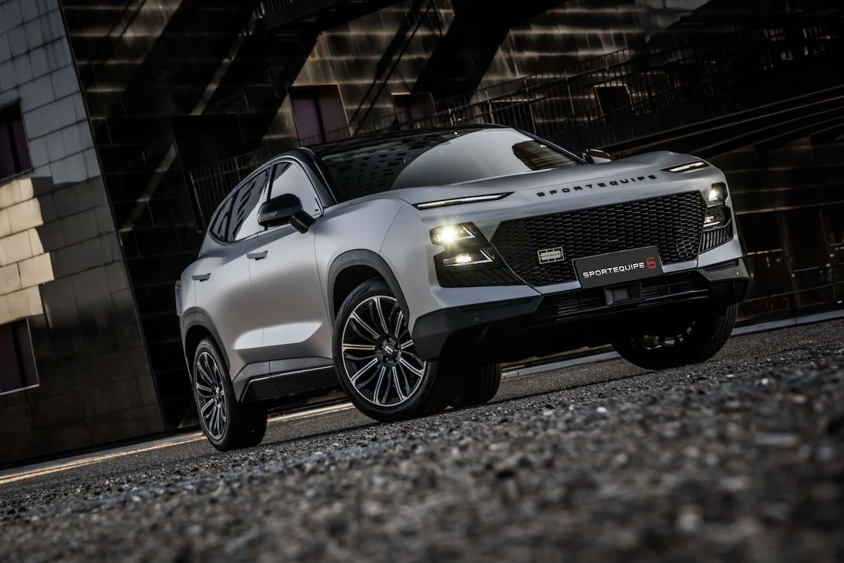 Sportequipe 6 GT Rimini: Il SUV Sportivo che Ridefinisce l'Eleganza e la Potenza