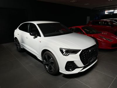 Audi Q3 SPB 35 2.0 tdi Identity Black s-tronic *PROMO*