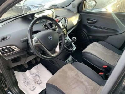 Lancia Ypsilon 0.9 TwinAir 85 CV Metano Ecochic Platinum *PROMO*